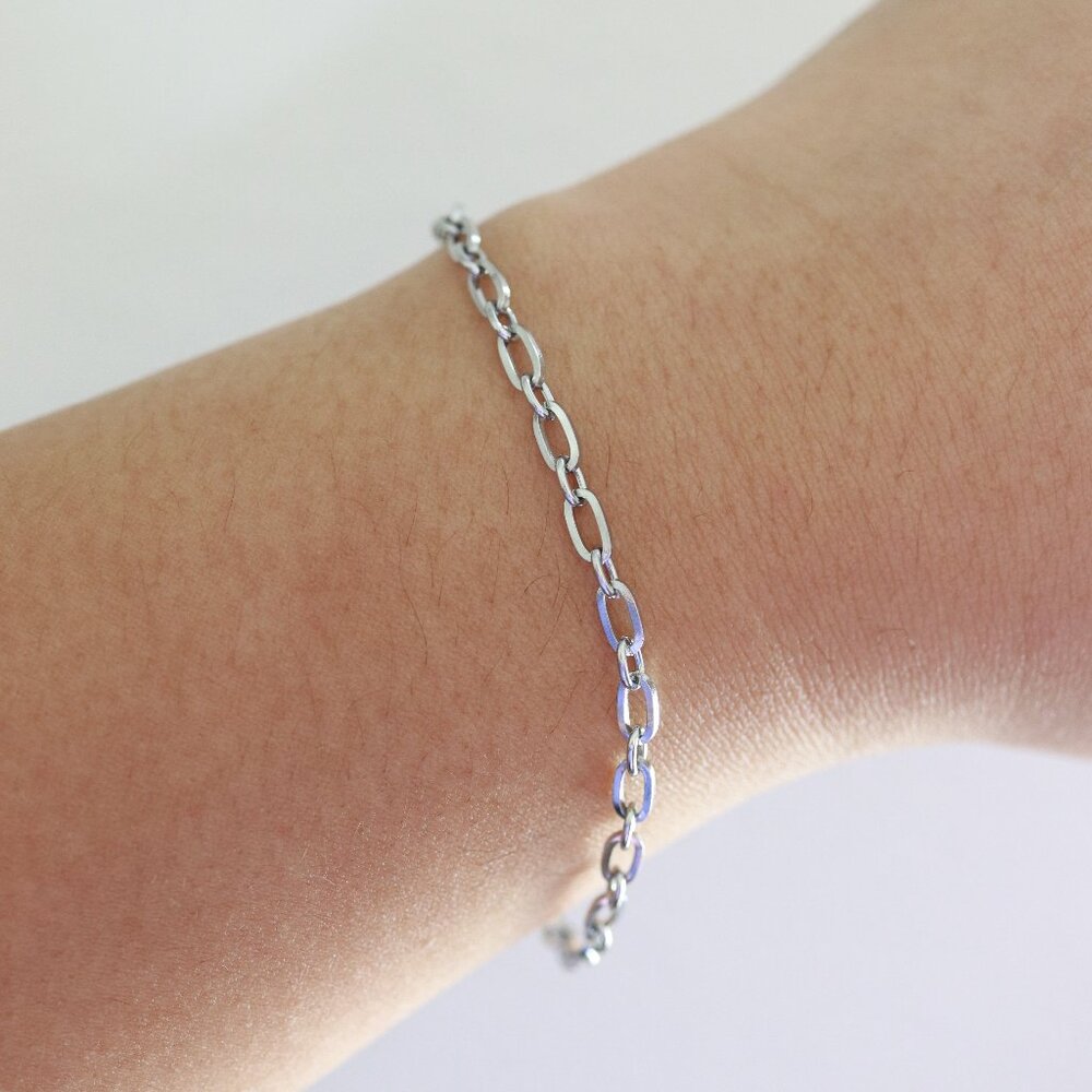 3.2mm Small Link Chain Style Bracelet/Anklet Silver Stainless Steel